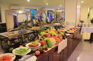Buffet - Cardamom Hotel & Apartment (Phnom Penh)
