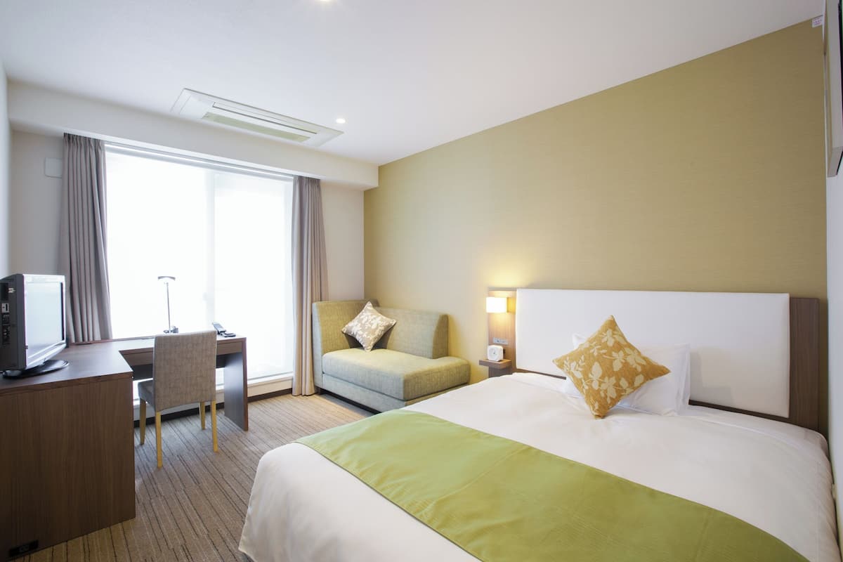 In-room safe, desk, blackout curtains, iron/ironing board