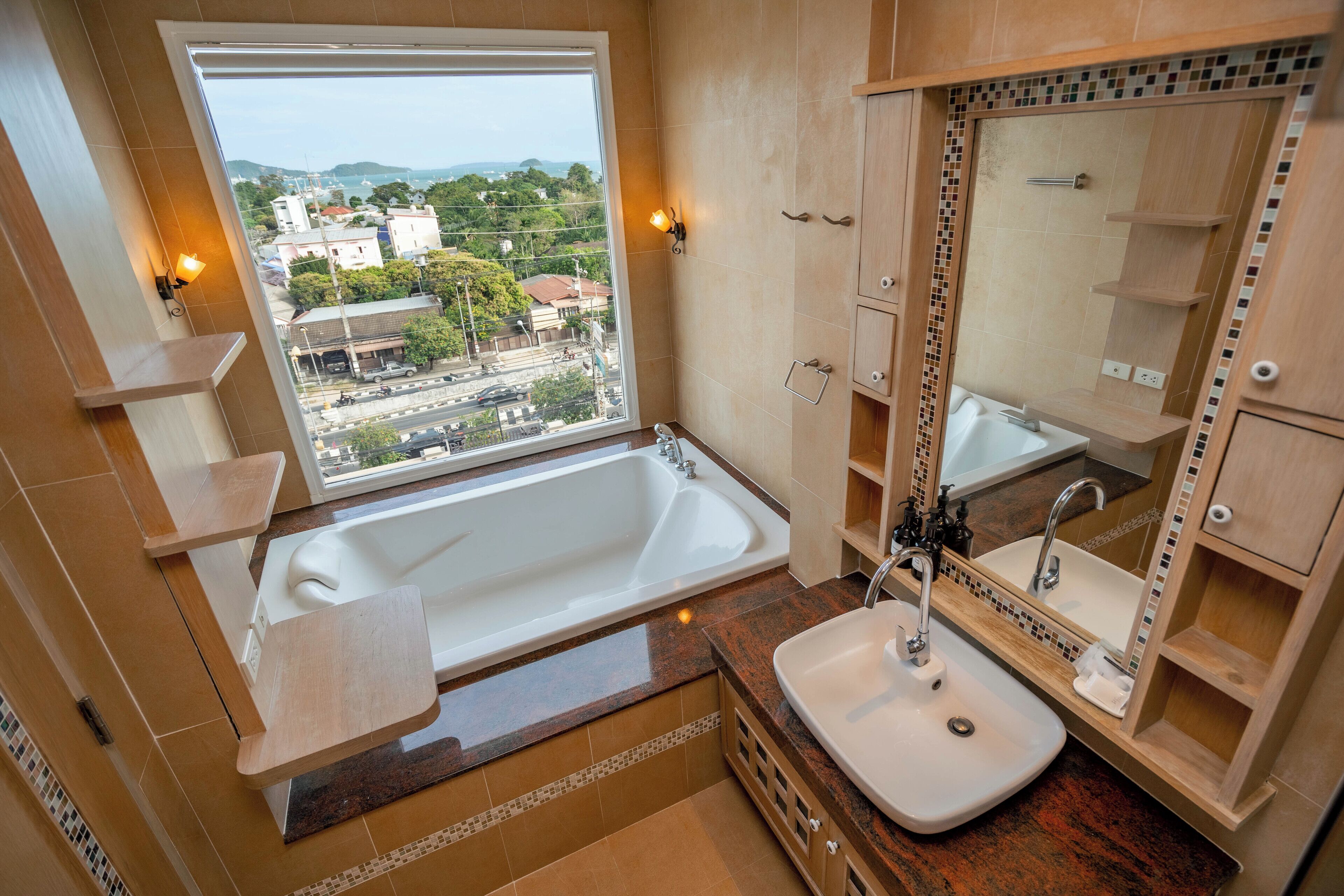 Photo - Ratana Hotel Chalong