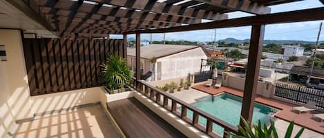 Suite, vista al mar | Vista del balcón