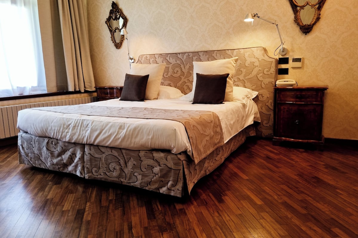 Chambre Double ou avec lits jumeaux | 1 chambre, couette en duvet d'oie, minibar