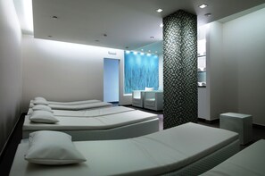 Sauna, steam room, Turkish bath/hammam, body treatments, facials - Hotel Aazaert by WP Hotels (Blankenberge)
