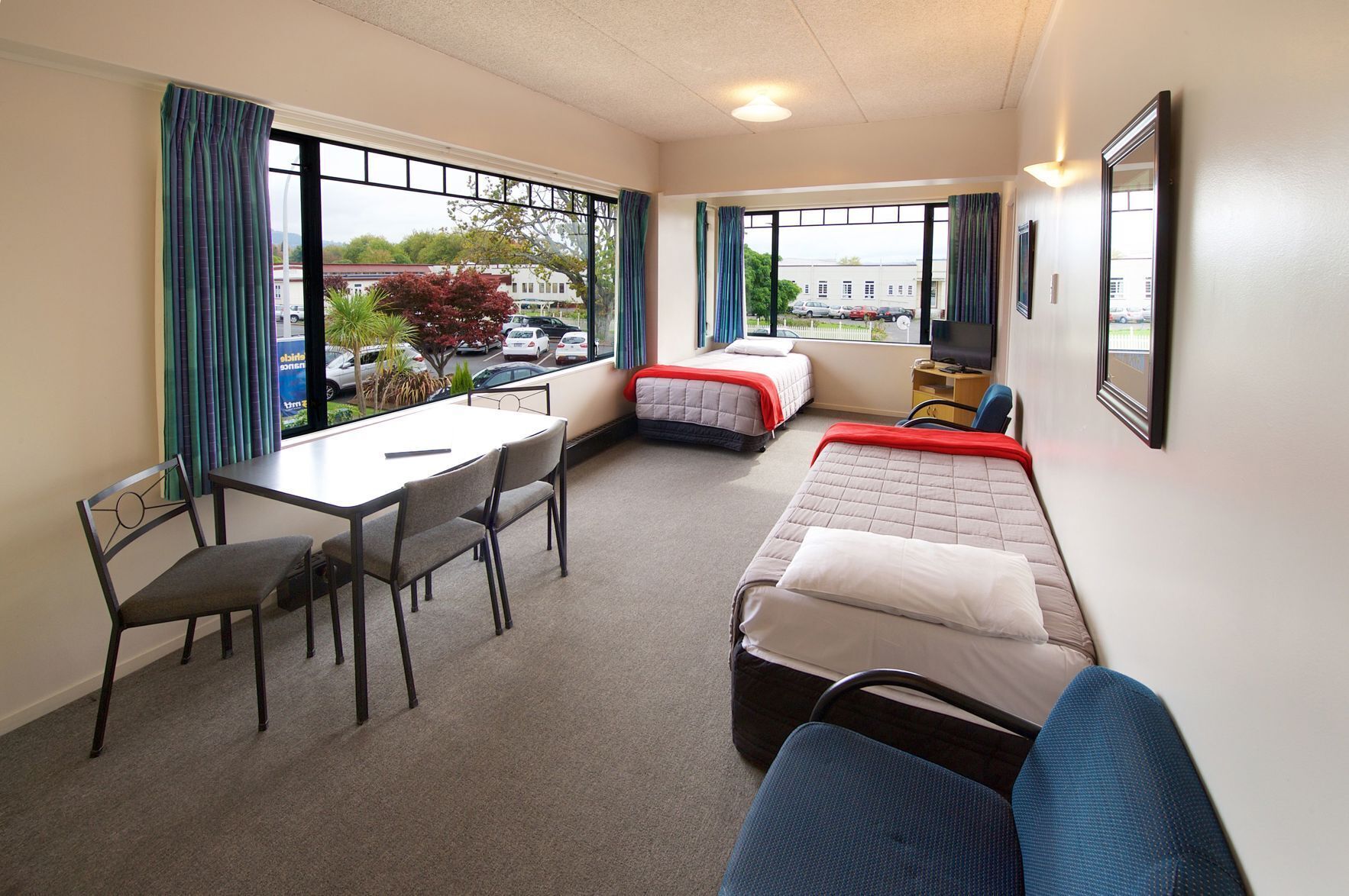 Blackout curtains, soundproofing, iron/ironing board, free WiFi