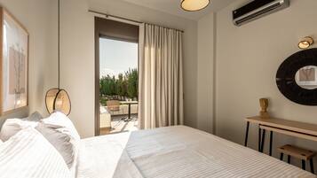 Suite, 1 Bedroom | 1 bedroom, premium bedding, down duvets, pillow-top beds
