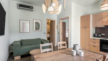 Suite superior, 1 habitación | 1 dormitorio, ropa de cama de alta calidad, edredones de plumas