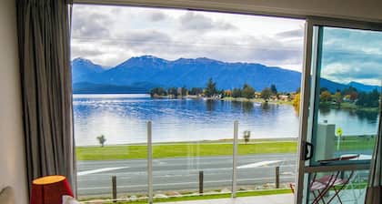 Te Anau Lakeview Holiday Park & Motels