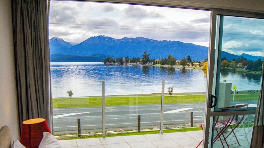 Te Anau Lakeview Holiday Park & Motels
