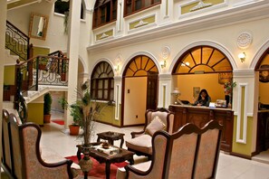 Lobby - San Marino Royal Hotel (Sucre)