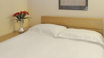 Alloggio su due livelli | 1 camera, una cassaforte in camera, con stile personalizzato