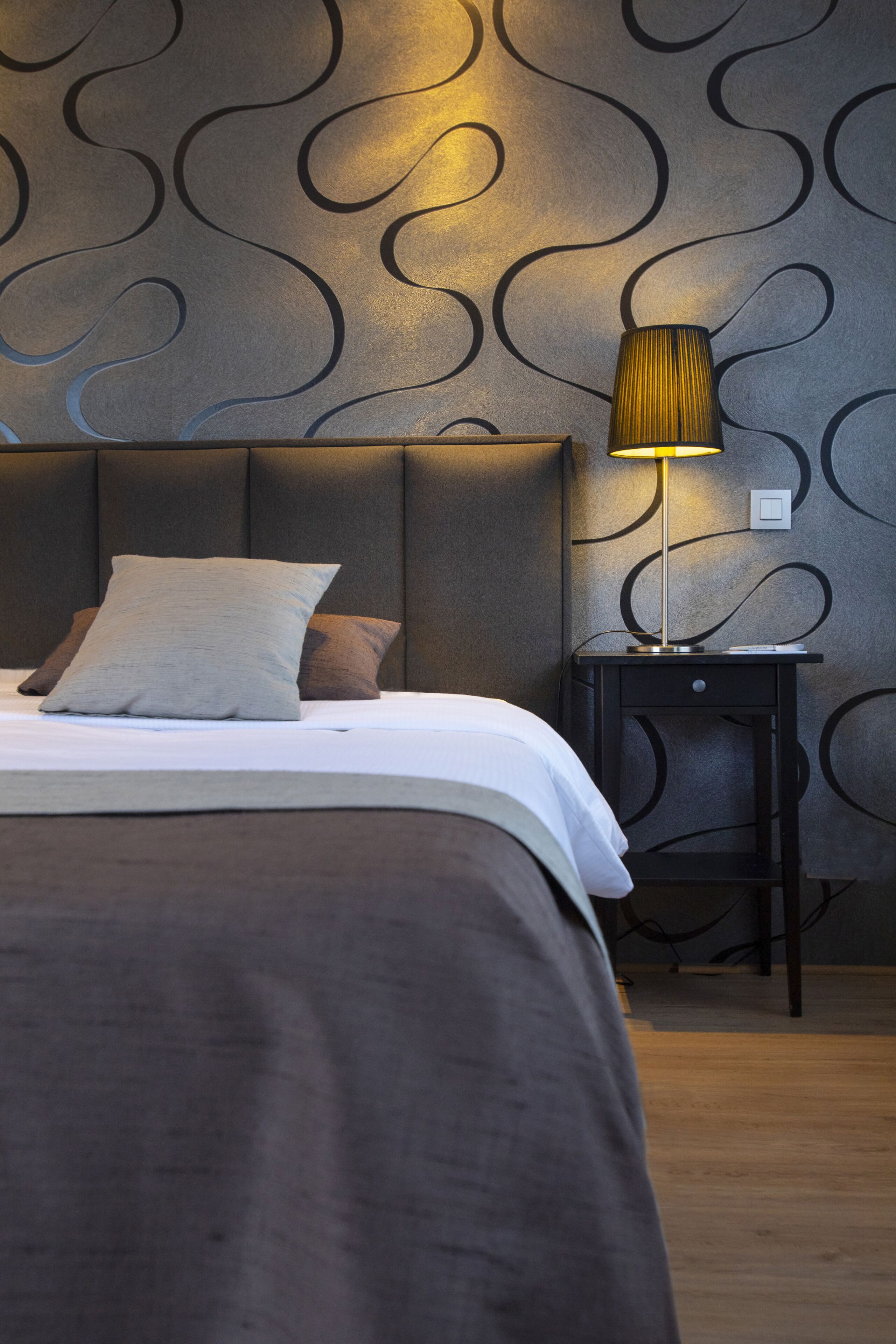 junior suite, balcony | in-room safe, desk, laptop workspace, blackout curtains