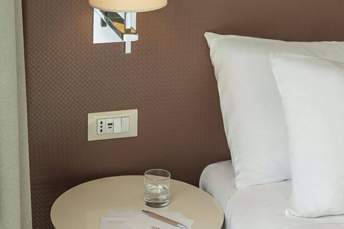 1 bedroom, in-room safe, desk, blackout drapes