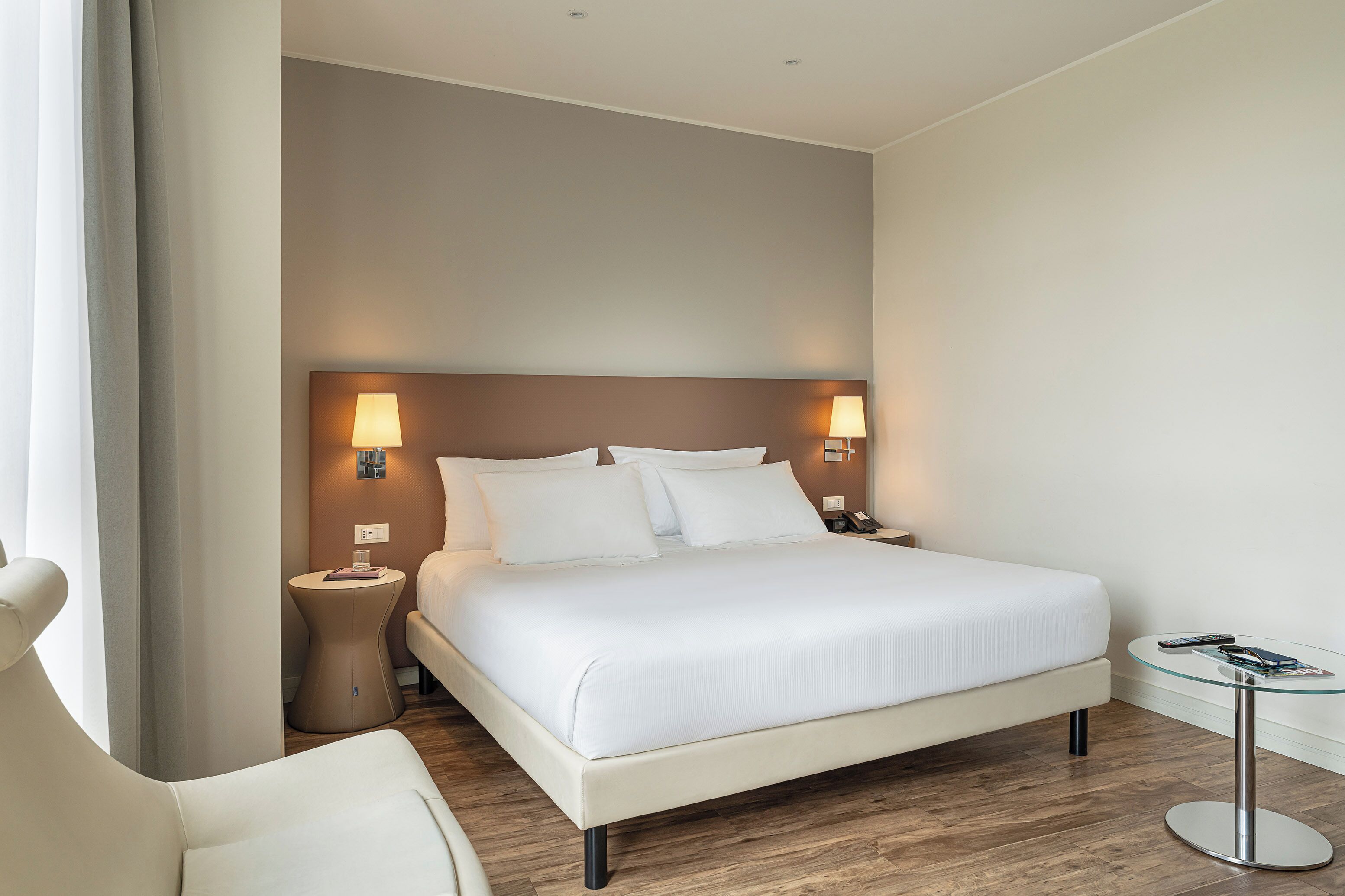 In-room safe, desk, laptop workspace, blackout drapes
