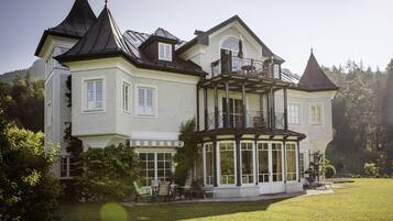 Superior Apartment mit Küche/Küchenzeile | Minibar, Zimmersafe, Bügeleisen/Bügelbrett, kostenloses WLAN