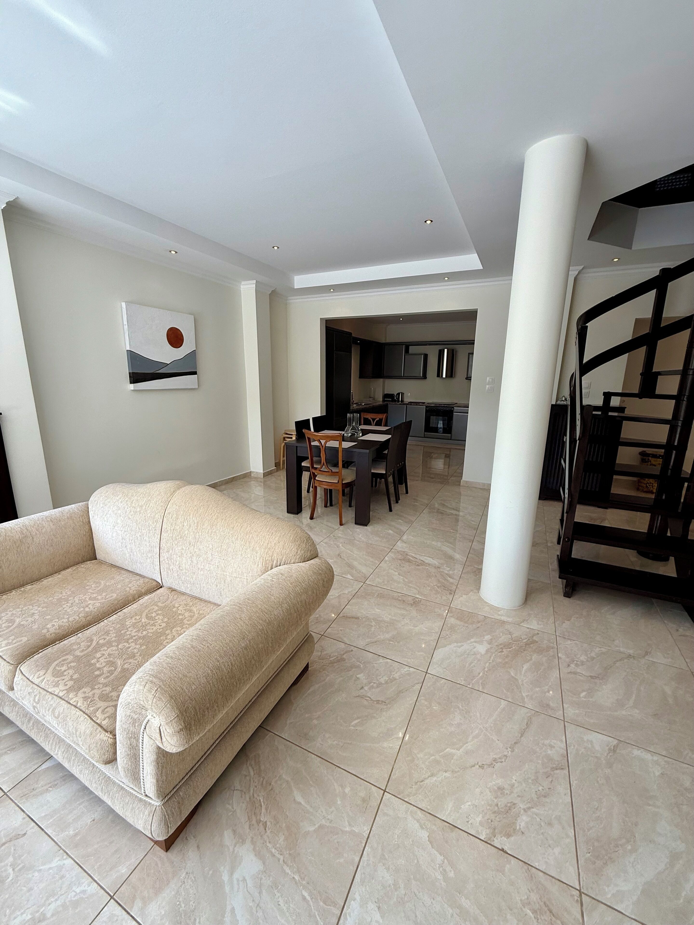 Photo - Paradise Apartments