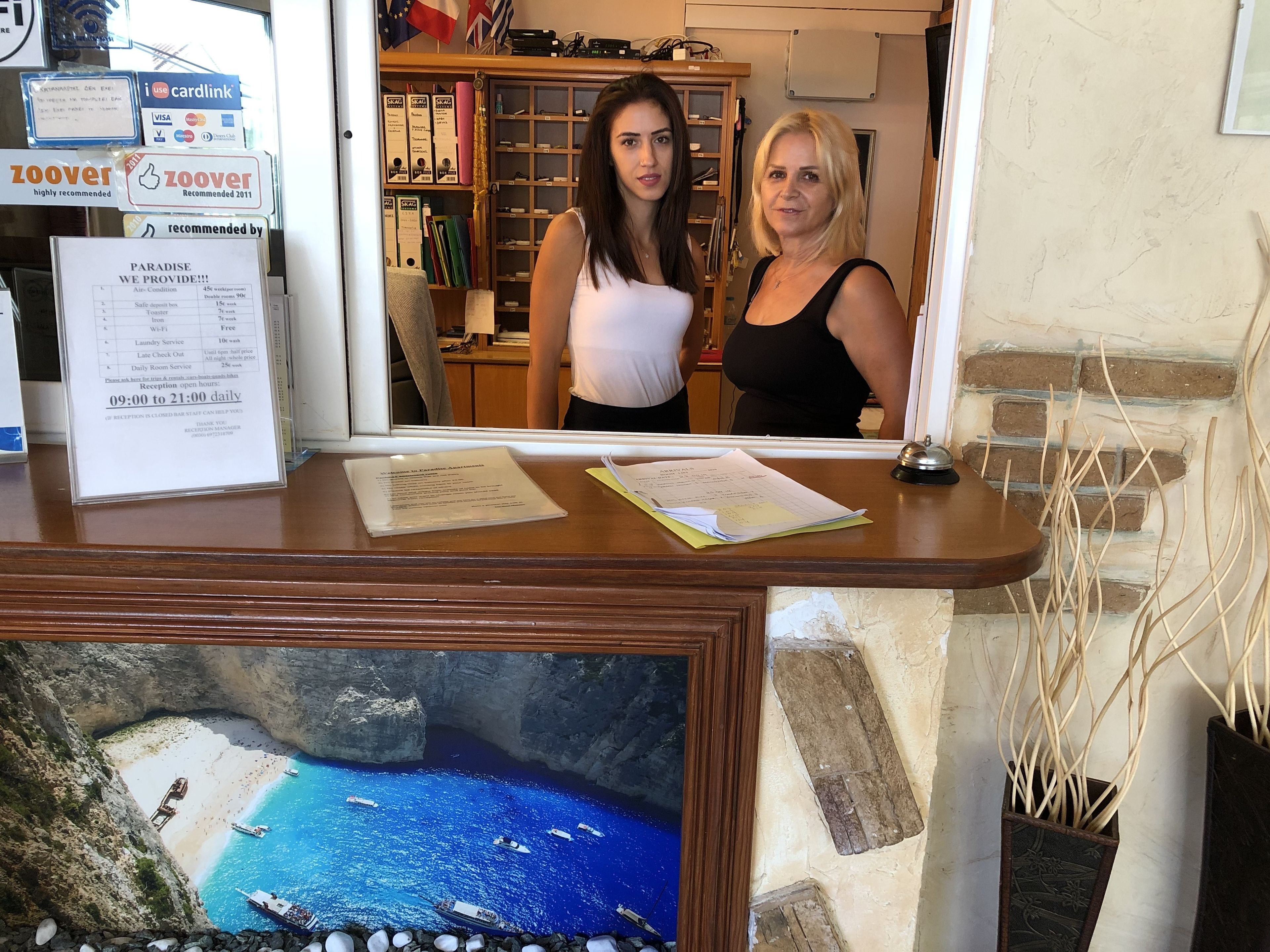 Photo - Paradise Apartments