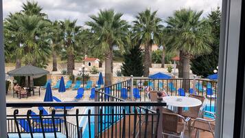 Panoramic Apartment (Pool House) | View from room