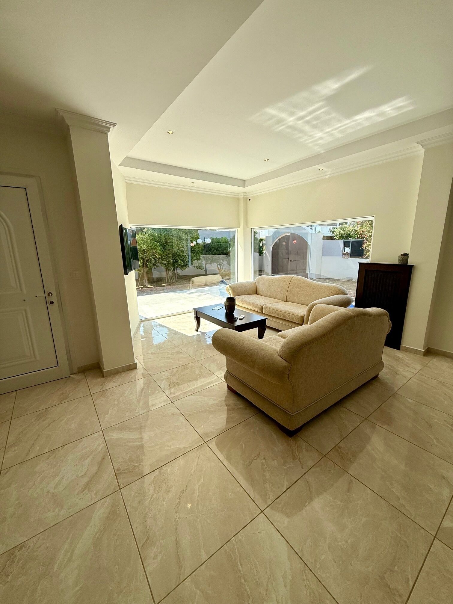 Photo - Paradise Apartments