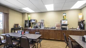 Free daily buffet breakfast