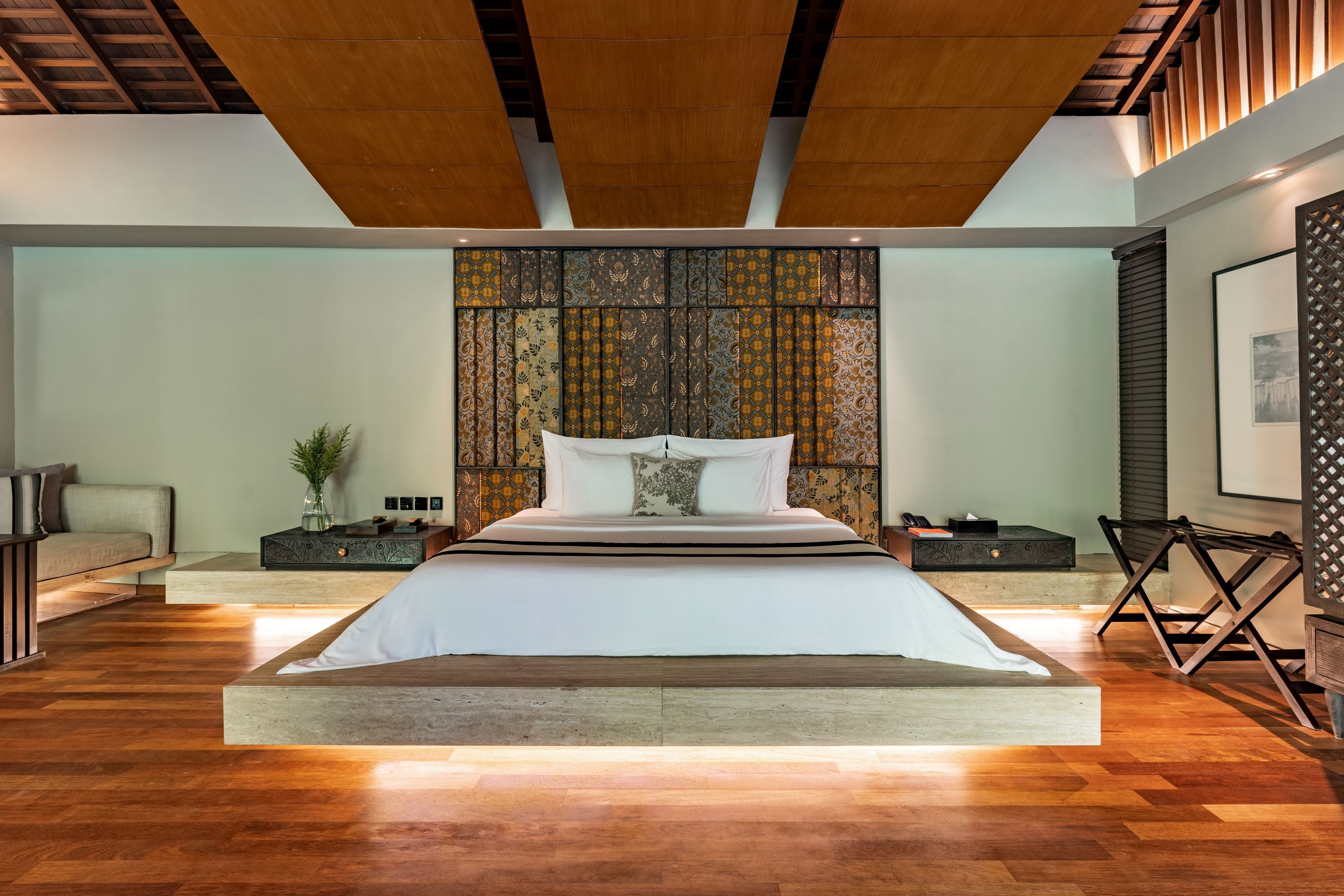 Premium bedding, pillow-top beds, in-room safe, desk