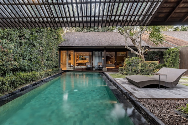 PREMIERE VILLA | Kolam renang pribadi