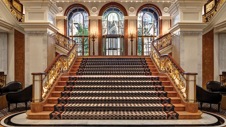 The Towers at Lotte New York Palace