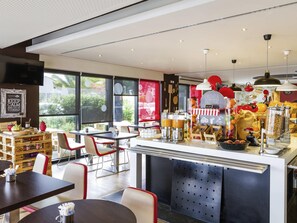 Bar (in der Unterkunft)