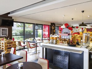 Bar (on property) - ibis Lisboa Sintra (Sintra)