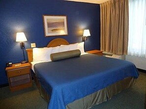 Room - Magnuson Grand Hotel And Conference Center (Raymond)