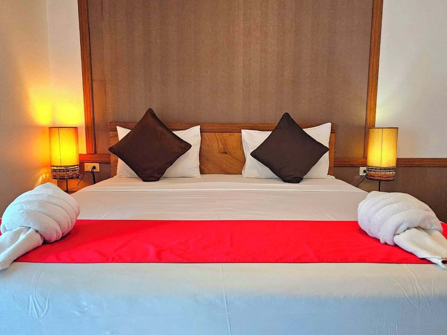 Standard Double Room | Desk, soundproofing, free WiFi, bed sheets