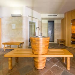 Turkish bath/hammam, body treatments, deep-tissue massages