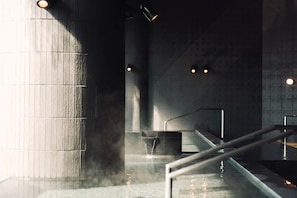 Hot springs - Shirahama Key Terrace Hotel Seamore (Shirahama)