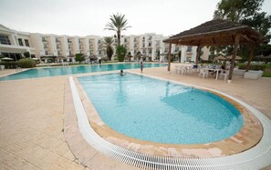 Indoor pool, outdoor pool - Hotel Phebus (La Marsa)