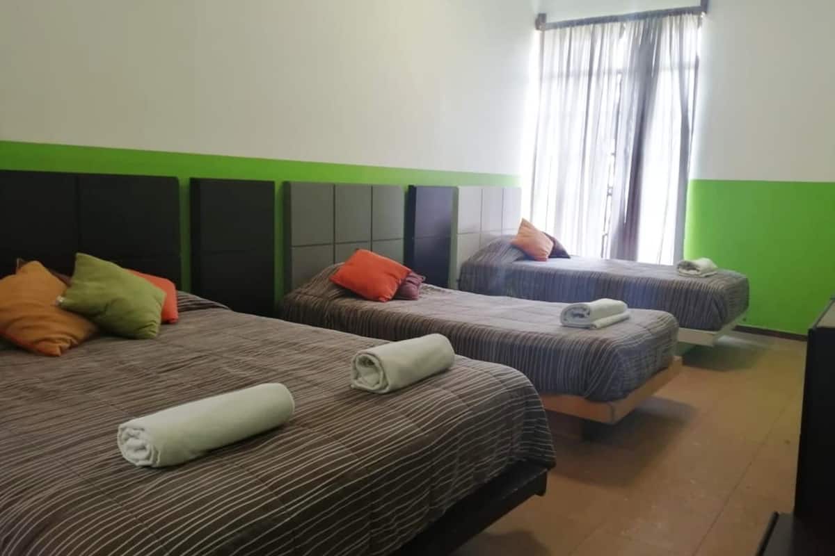 1 bedroom, in-room safe, free WiFi, bed sheets