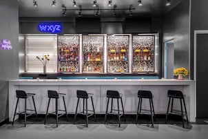 Bar (en el alojamiento)