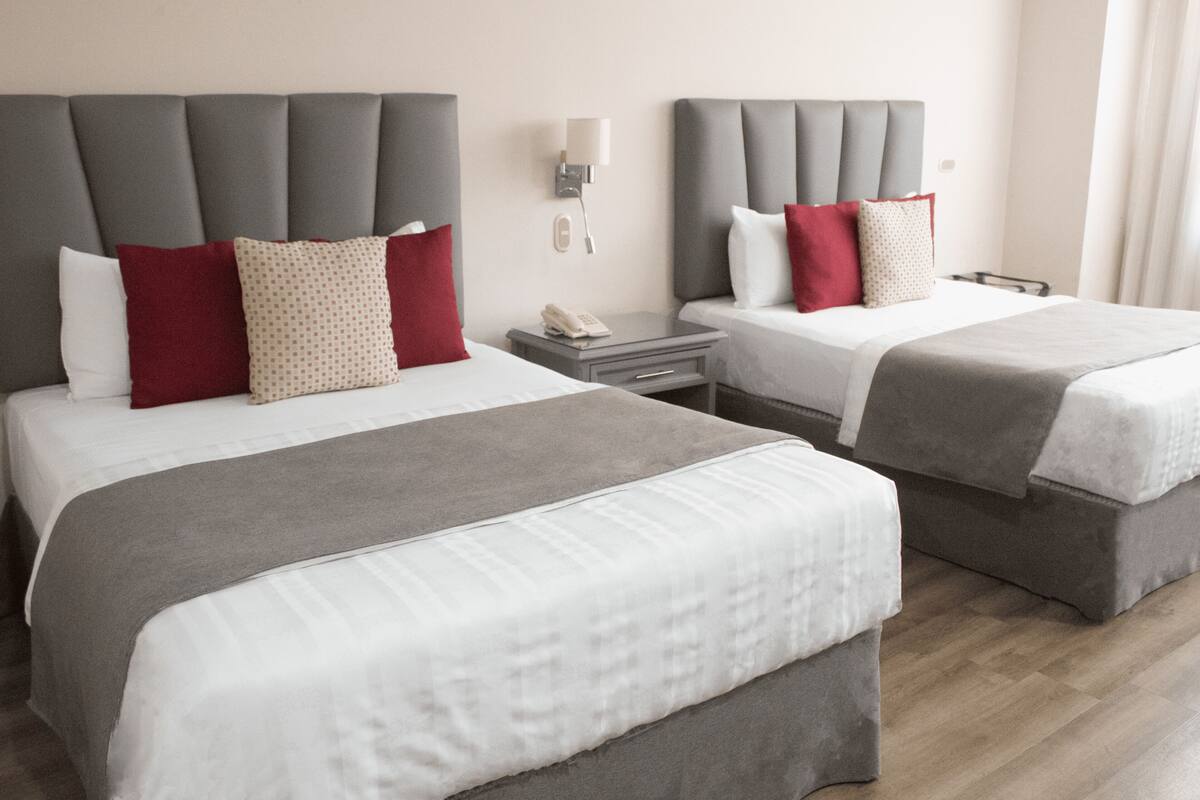 Junior-Suite, 2 Doppelbetten, Kochnische