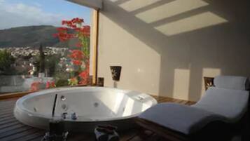 Bañera de hidromasaje