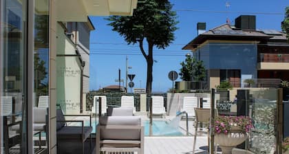 Atmosphere Suite Hotel