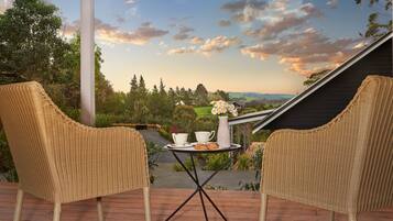 Tranquility Retreat | Balcony view