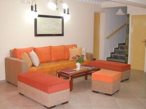 Bar-salon dans le hall