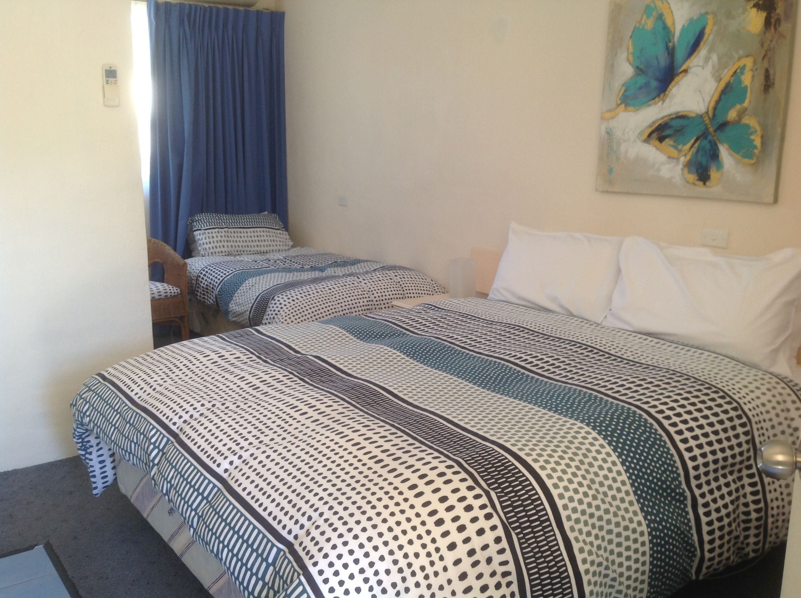 Standard Double Room | Premium bedding, desk, iron/ironing board, free WiFi