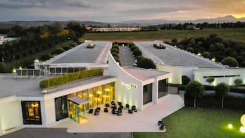 Mặt tiền nơi lưu trú