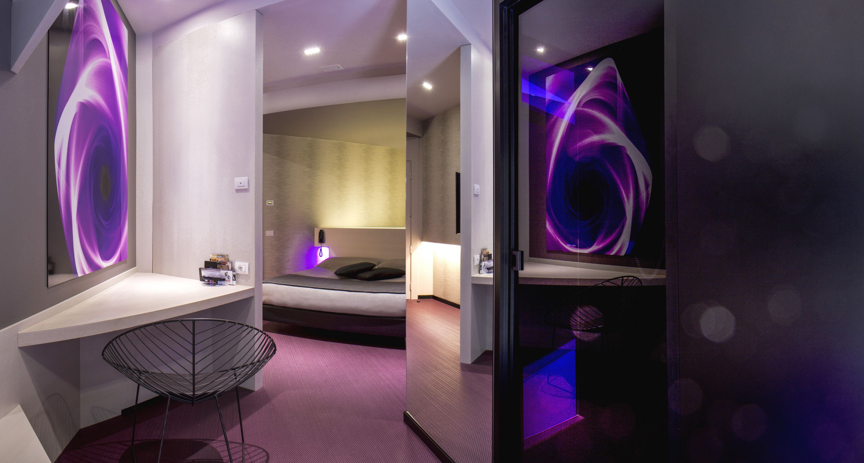 1 bedroom, hypo-allergenic bedding, minibar, in-room safe