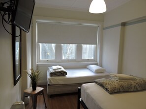 Living area - Highfield Hotel (Potts Point)