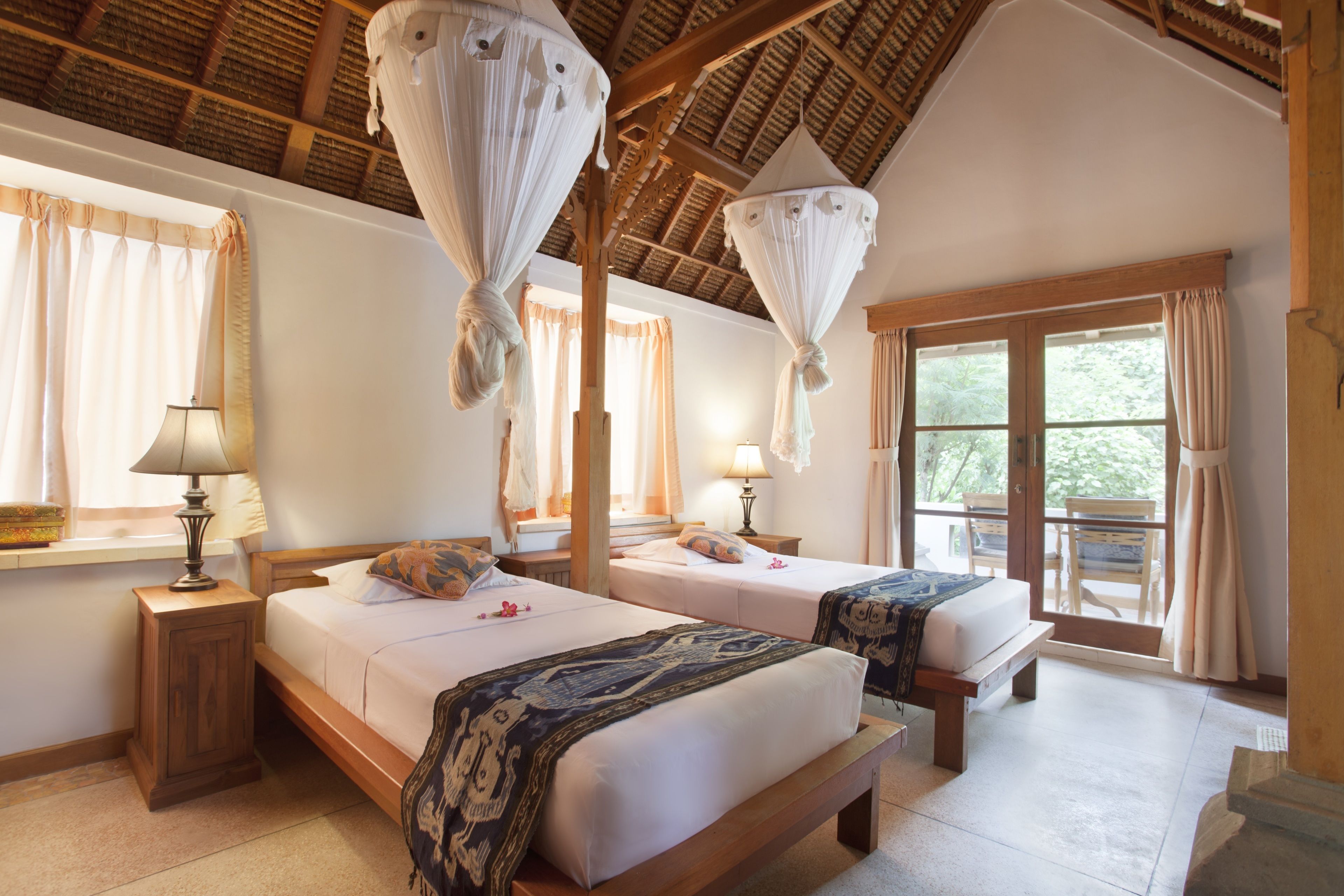 minibar, in-room safe, desk, free wifi