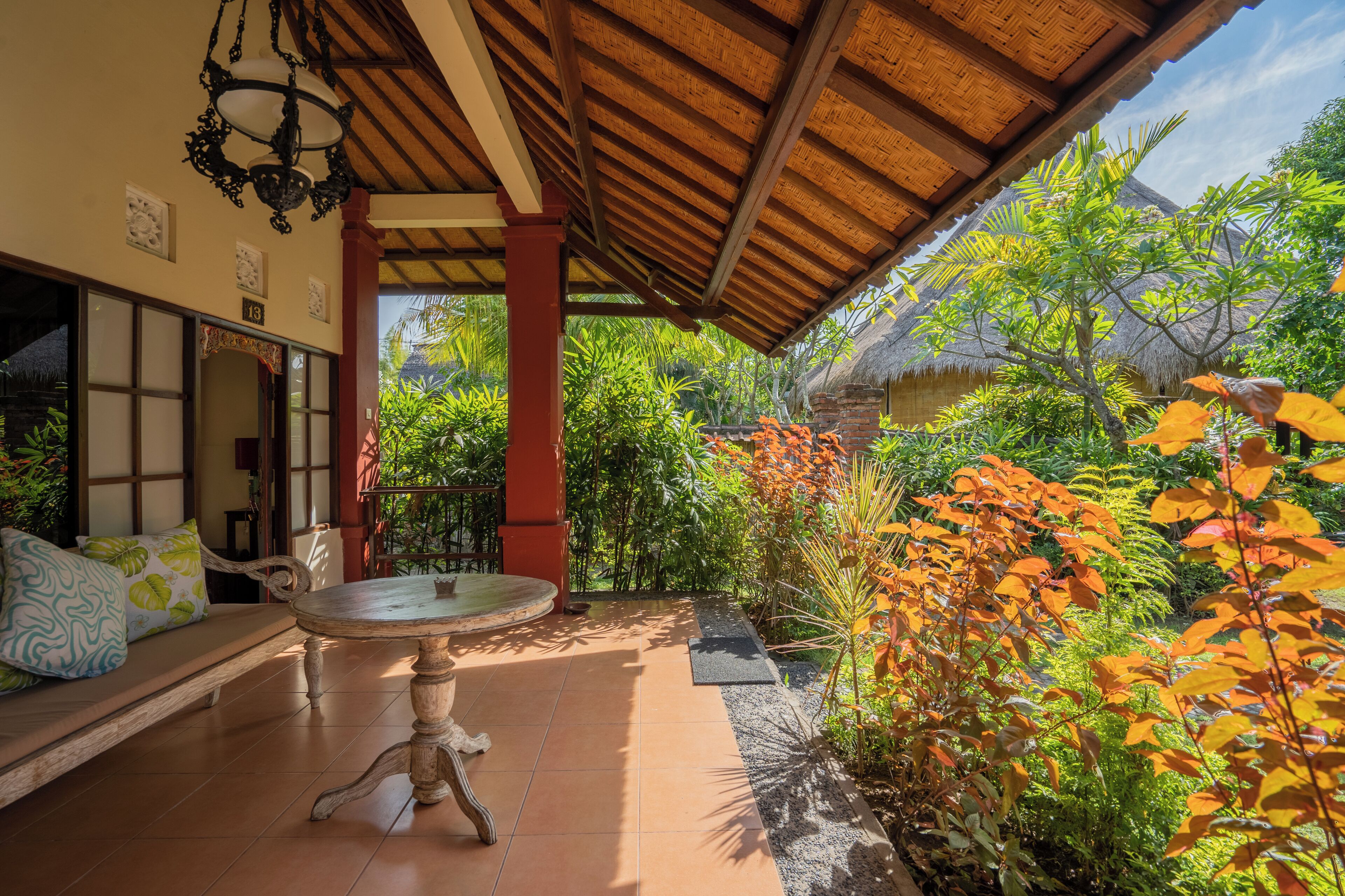 superior room | living area