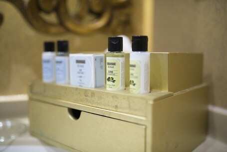 The Story Hotel Pera - Image 34