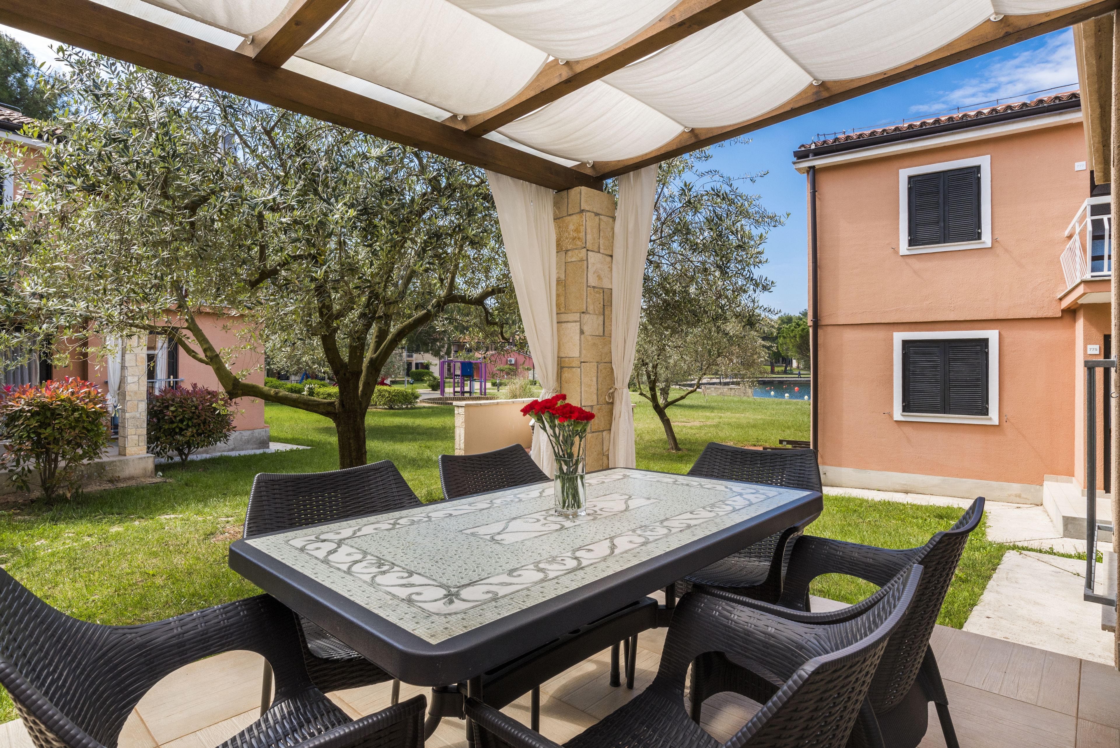 Appartement Supérieur (for 4+2 persons) | Balcon