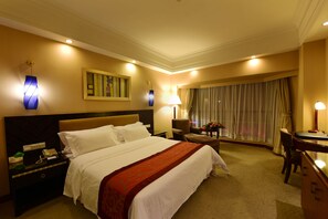 Desk, rollaway beds, free WiFi - South Union Hotel (Shenzhen)