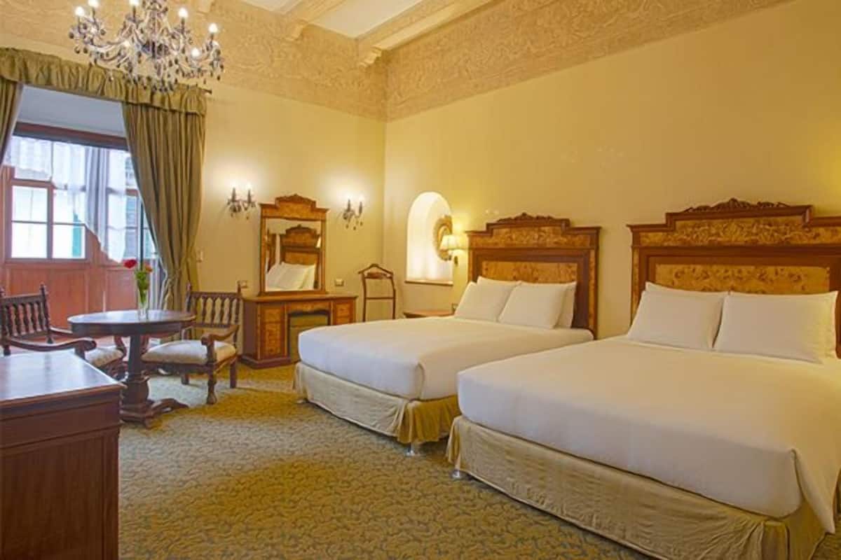 Suite with Street View Balcony 2 Queen Beds | 1 camera, biancheria in cotone egiziano