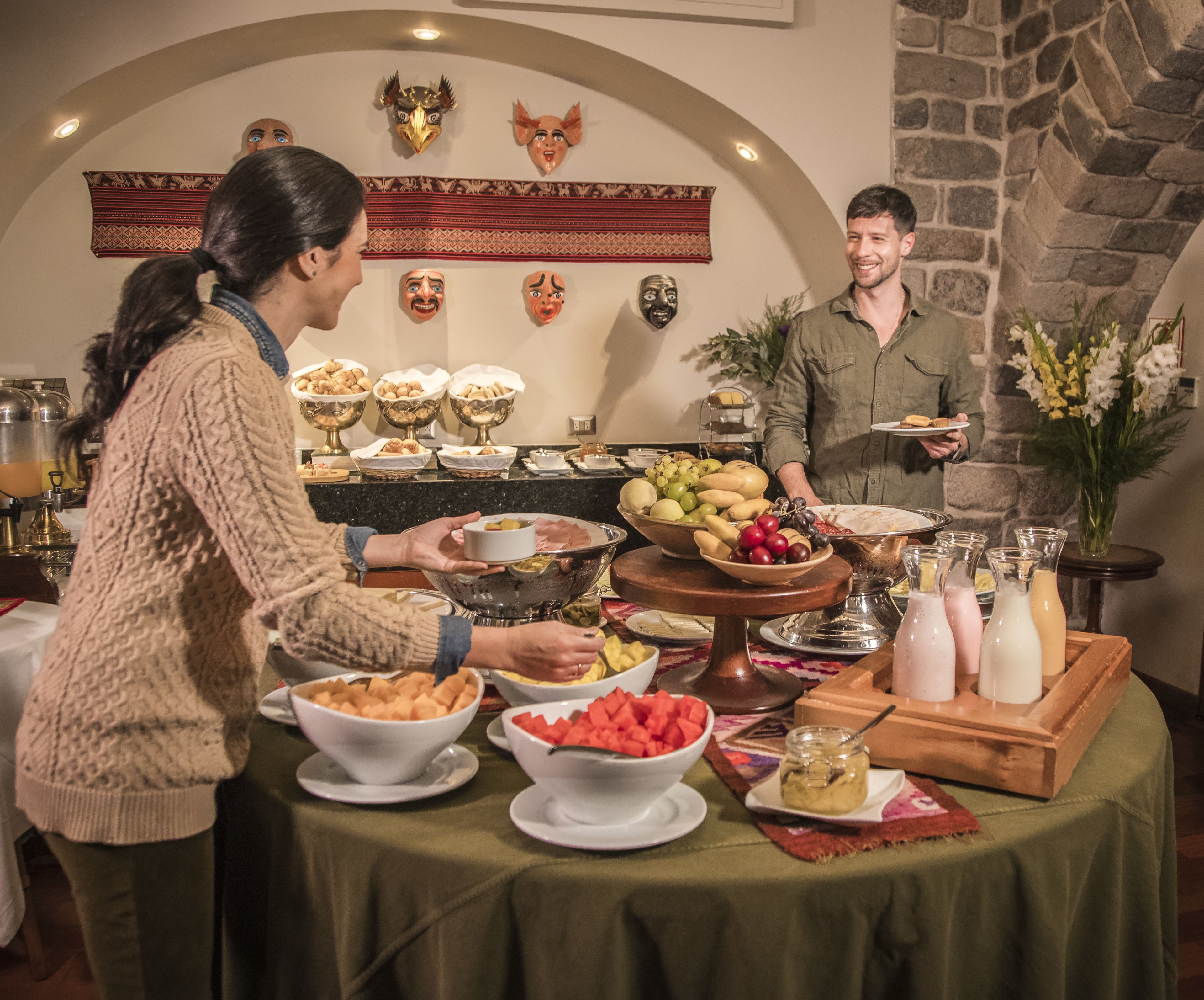 free daily cooked-to-order breakfast